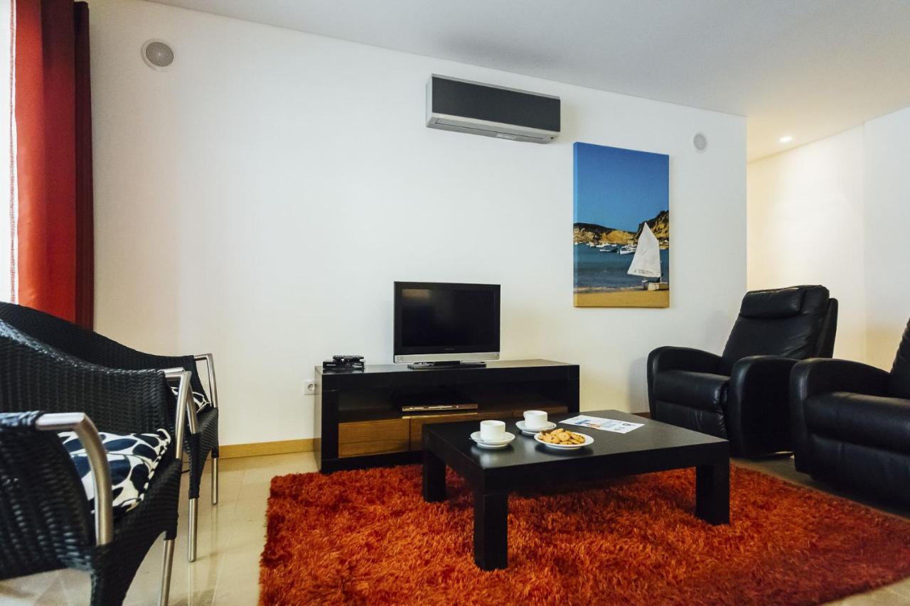 Baia Residence 2 - Holiday Apartments - By Sch Sao Martinho do Porto Exterior photo