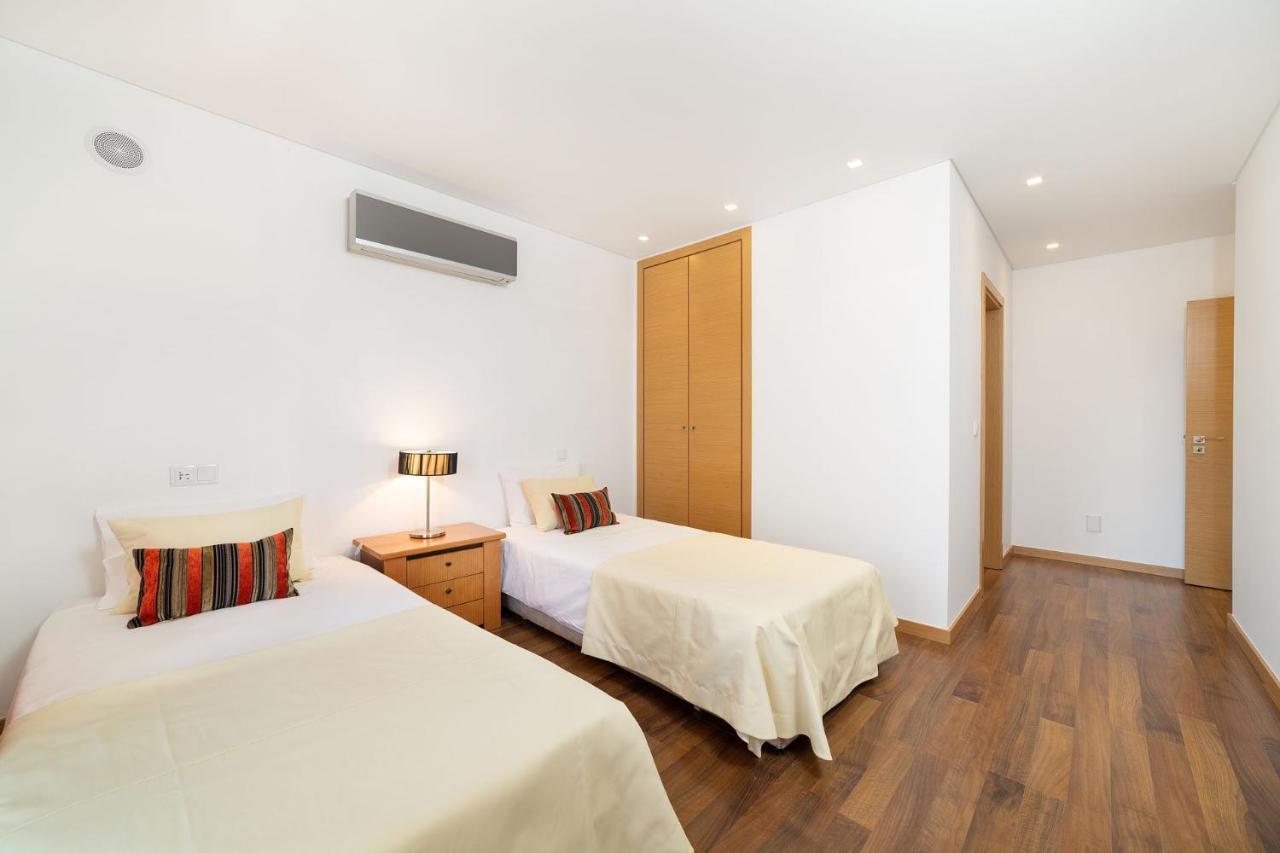 Baia Residence 2 - Holiday Apartments - By Sch Sao Martinho do Porto Exterior photo