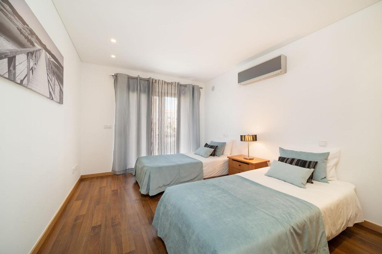 Baia Residence 2 - Holiday Apartments - By Sch Sao Martinho do Porto Exterior photo